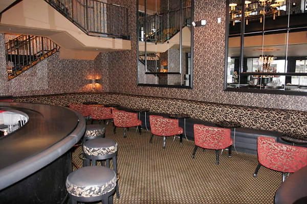 UNIVERSAL-4218-LA-14 UNIVERSAL-4218-LA-14