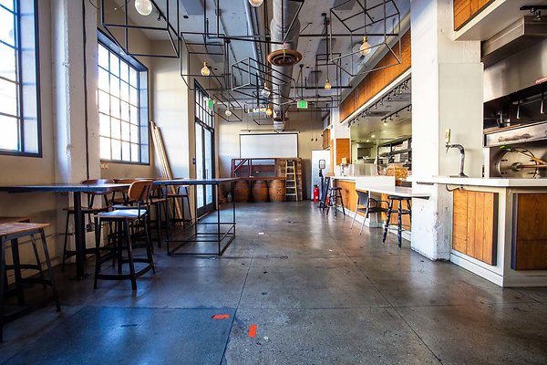 01 Arts District Brewing 213