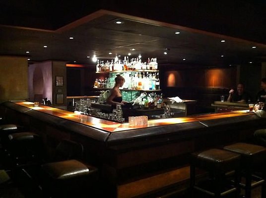 UNIVERSAL-4216-LA-17 UNIVERSAL-4216-LA-17