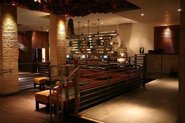 UNIVERSAL-4221-HW-24 UNIVERSAL-4221-HW-24