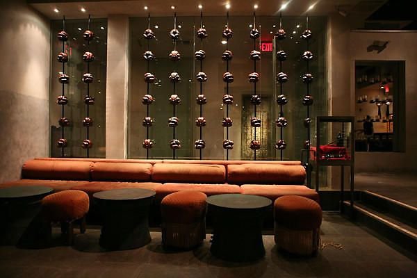 008 UNIVERSAL-4221-HW-34 008 UNIVERSAL-4221-HW-34