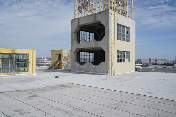 01 Alameda Tower - AKA The Perch