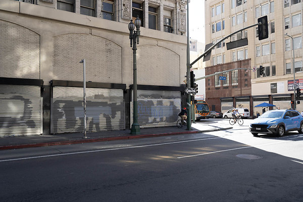 DTLA-20250518-021 DTLA-20250518-021