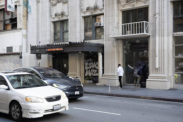 DTLA-20250518-040 DTLA-20250518-040