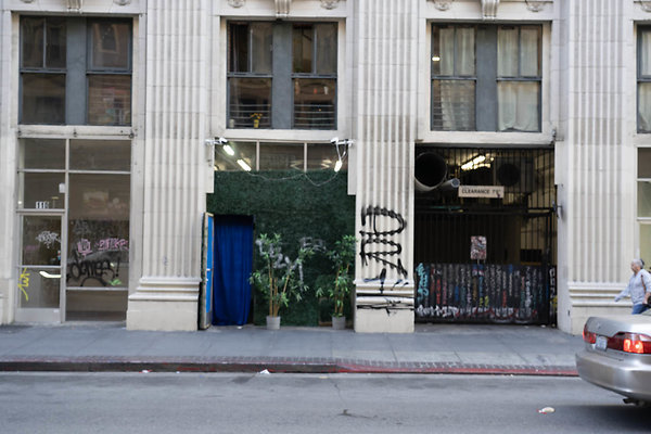 DTLA-20250518-041 DTLA-20250518-041