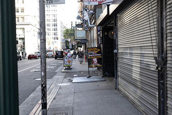 DTLA-20250518-033 DTLA-20250518-033