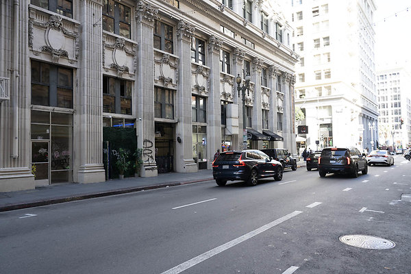 DTLA-20250518-012 DTLA-20250518-012