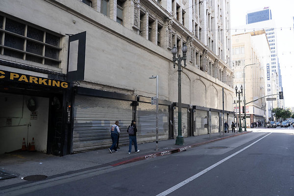 DTLA-20250518-013 DTLA-20250518-013