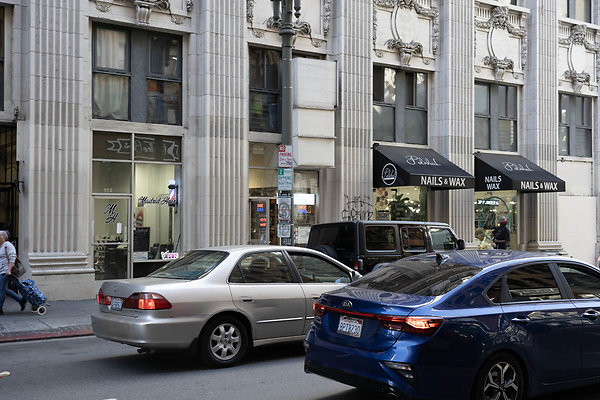 DTLA-20250518-042 DTLA-20250518-042