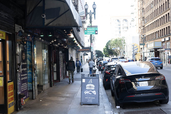 DTLA-20250518-022 DTLA-20250518-022