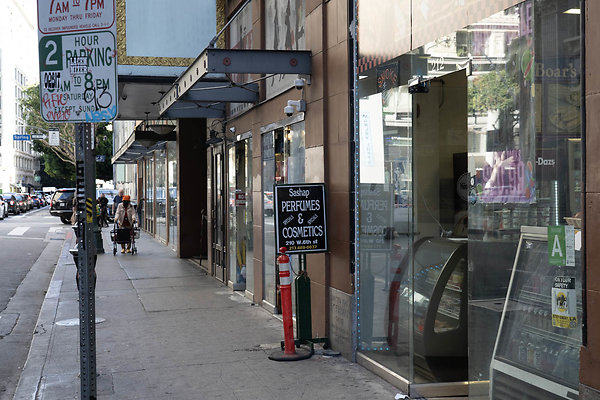 DTLA-20250518-035 DTLA-20250518-035