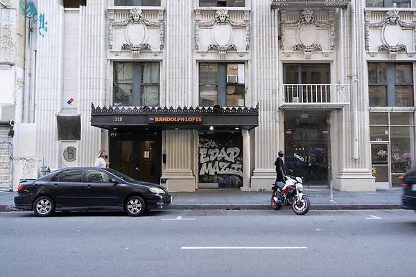 DTLA-20250518-011 DTLA-20250518-011