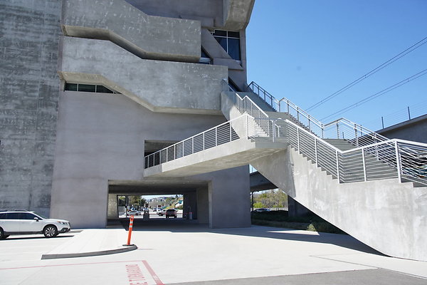 wrapper-bldg-195 wrapper-bldg-195