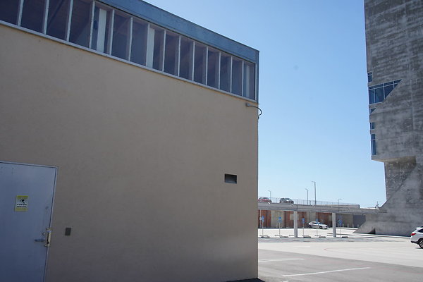 wrapper-bldg-186 wrapper-bldg-186