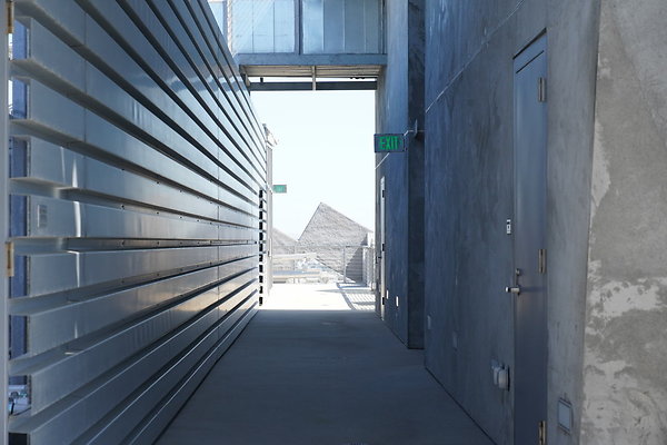 wrapper-bldg-102 wrapper-bldg-102