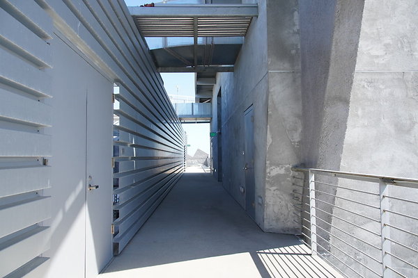 wrapper-bldg-101 wrapper-bldg-101