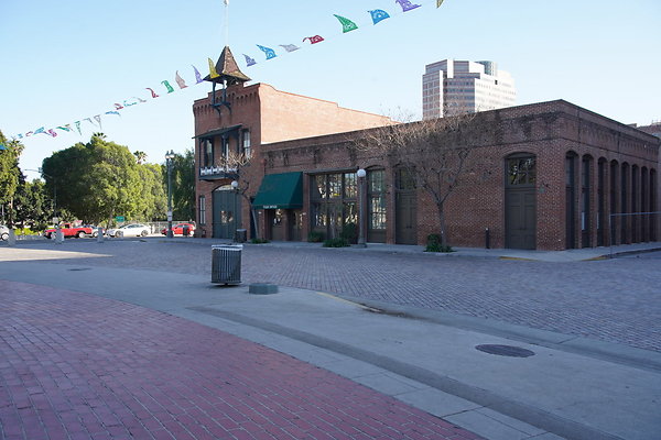 pueblo-LA-2025-120 pueblo-LA-2025-120