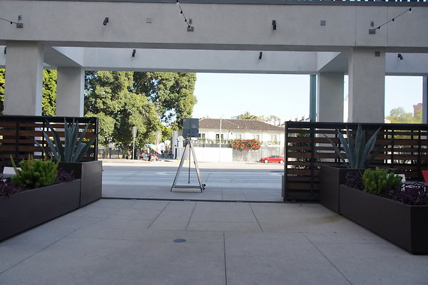 LA-plaza-village-030