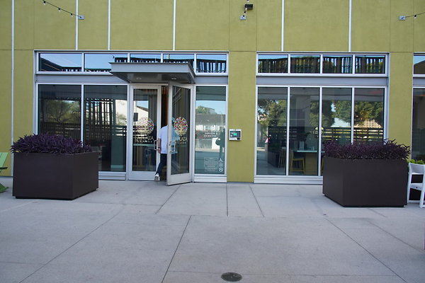 LA-plaza-village-027