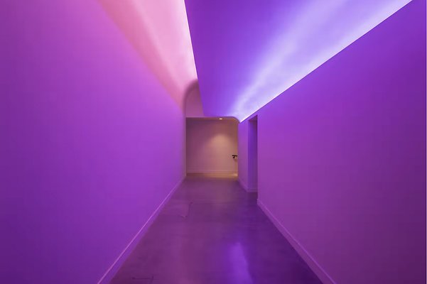 00 01 NYA West 00 01 NYA West