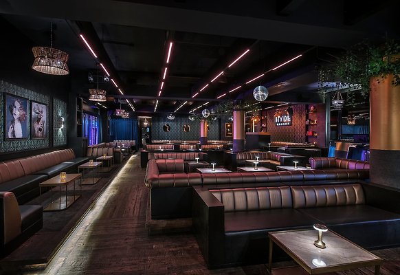 Interior1-1 Interior1-1