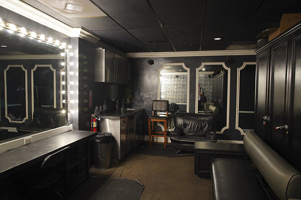 avalon-2025-040 avalon-2025-040