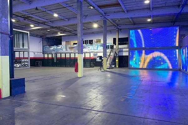 UNIVERSAL-B842-LA-16