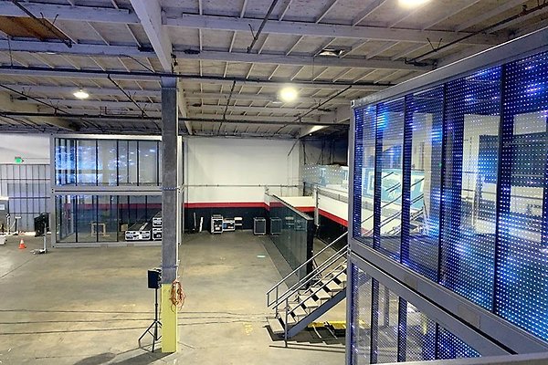 UNIVERSAL-B842-LA-26