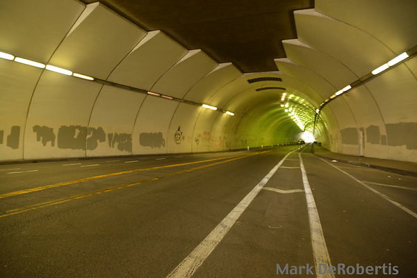 02 2nd Street Tunnel West End AM