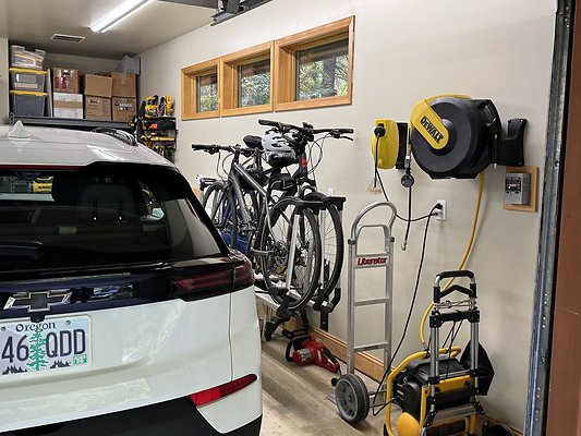 8.13 Chess Family Garage Props Furniture flipper house SE Jackson Park 15 8.13 Chess Family Garage Props Furniture flipper house SE Jackson Park 15