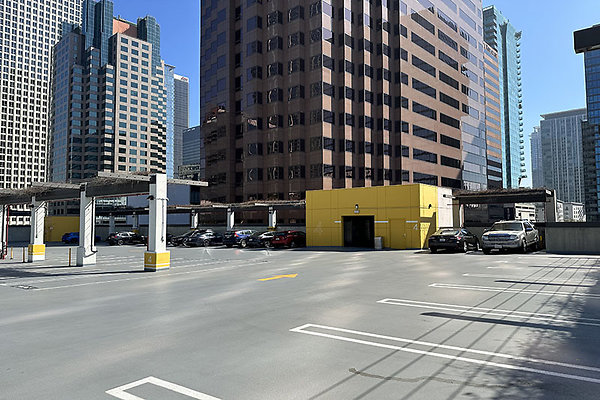 865FigPrk9735 865FigPrk9735