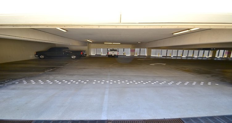 Aon-Garage-09