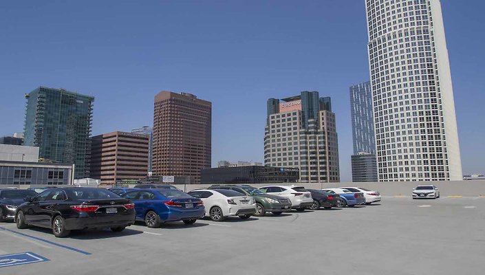 The-Bloc-Parking-Lot-010