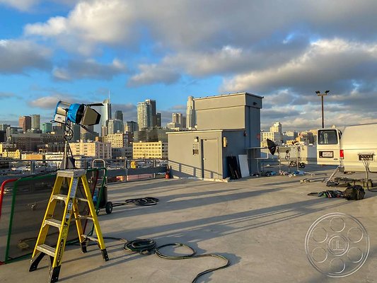 sky-rooftop-15 sky-rooftop-15