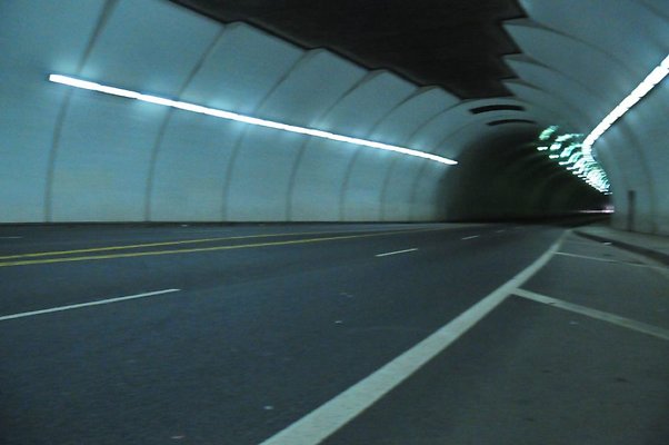002b 2nd St. Tunnel 01